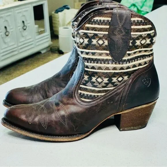 Ariat Meadow Western Ankle Boots Womens 11B Brown Leather Aztec Ankle Boots EUC - Picture 8 of 15